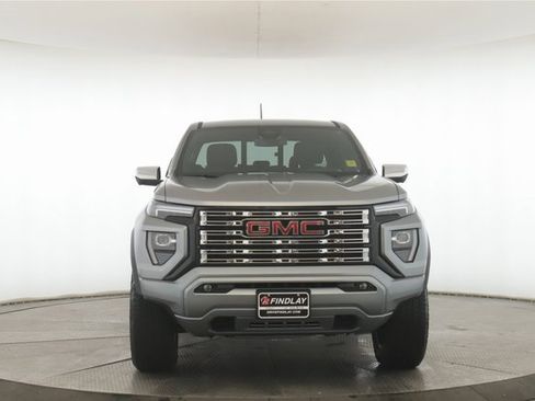 Used 2024 GMC Canyon Denali image 12