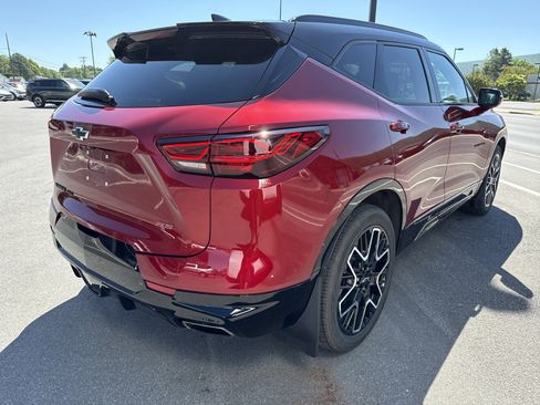 Used 2023 Chevrolet Blazer RS w/ Enhanced Convenience Package AWD/4WD image 3