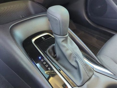 Used 2025 Toyota Corolla LE image 23