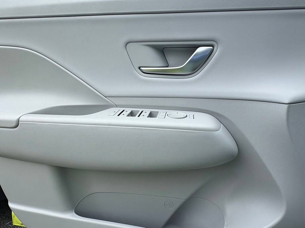 New 2026 Hyundai Kona Limited FWD image 29