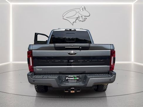 Certified 2022 Ford F250 Lariat w/ Tremor Off-Road Package AWD/4WD image 4