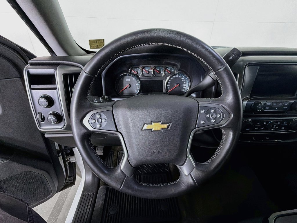 Used 2018 Chevrolet Silverado 1500 LT w/ All Star Edition AWD/4WD image 13