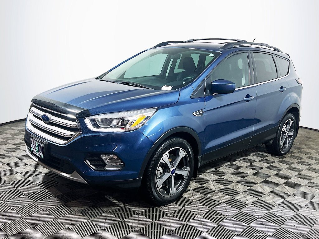 Used 2018 Ford Escape SEL AWD/4WD image 3