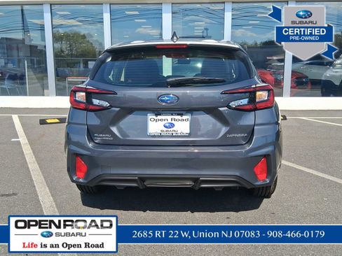 Certified 2025 Subaru Impreza 2.0i image 8