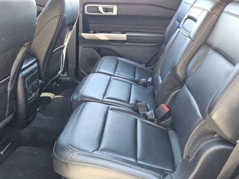Used 2024 Ford Explorer XLT w/ Equipment Group 202A image 28