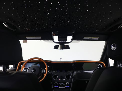 New 2026 Rolls-Royce Cullinan Black Badge AWD/4WD image 36