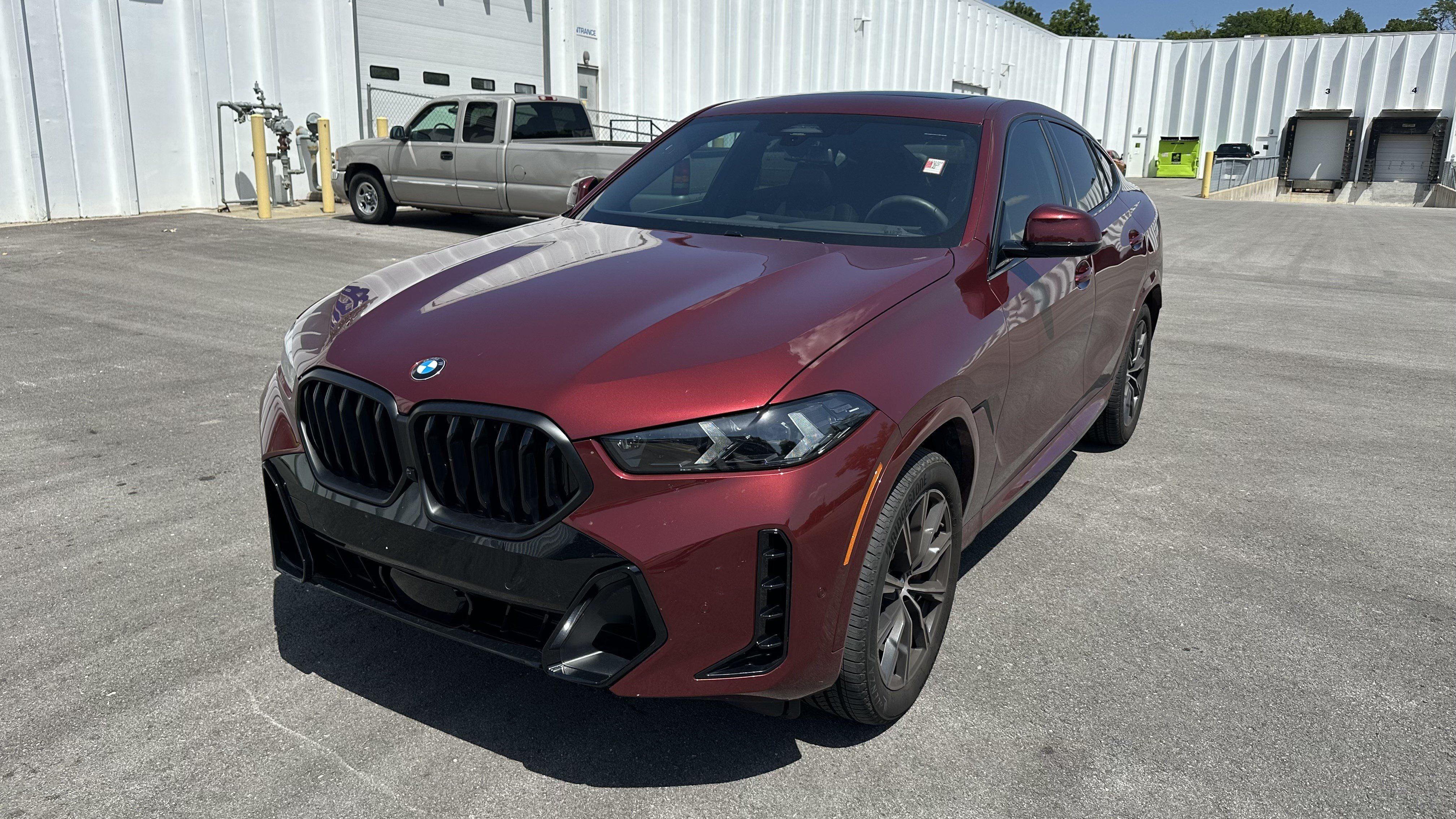 Certified 2027 BMW X6 xDrive40i w/ Premium Package AWD/4WD image 5