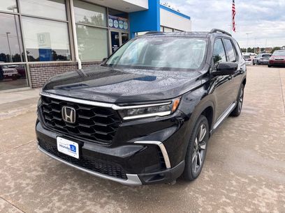 Used 2025 Honda Pilot Touring