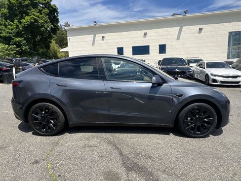 Used 2020 Tesla Model Y Long Range AWD/4WD image 3