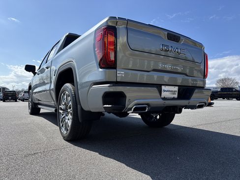 New 2026 GMC Sierra 1500 Denali Ultimate AWD/4WD image 8