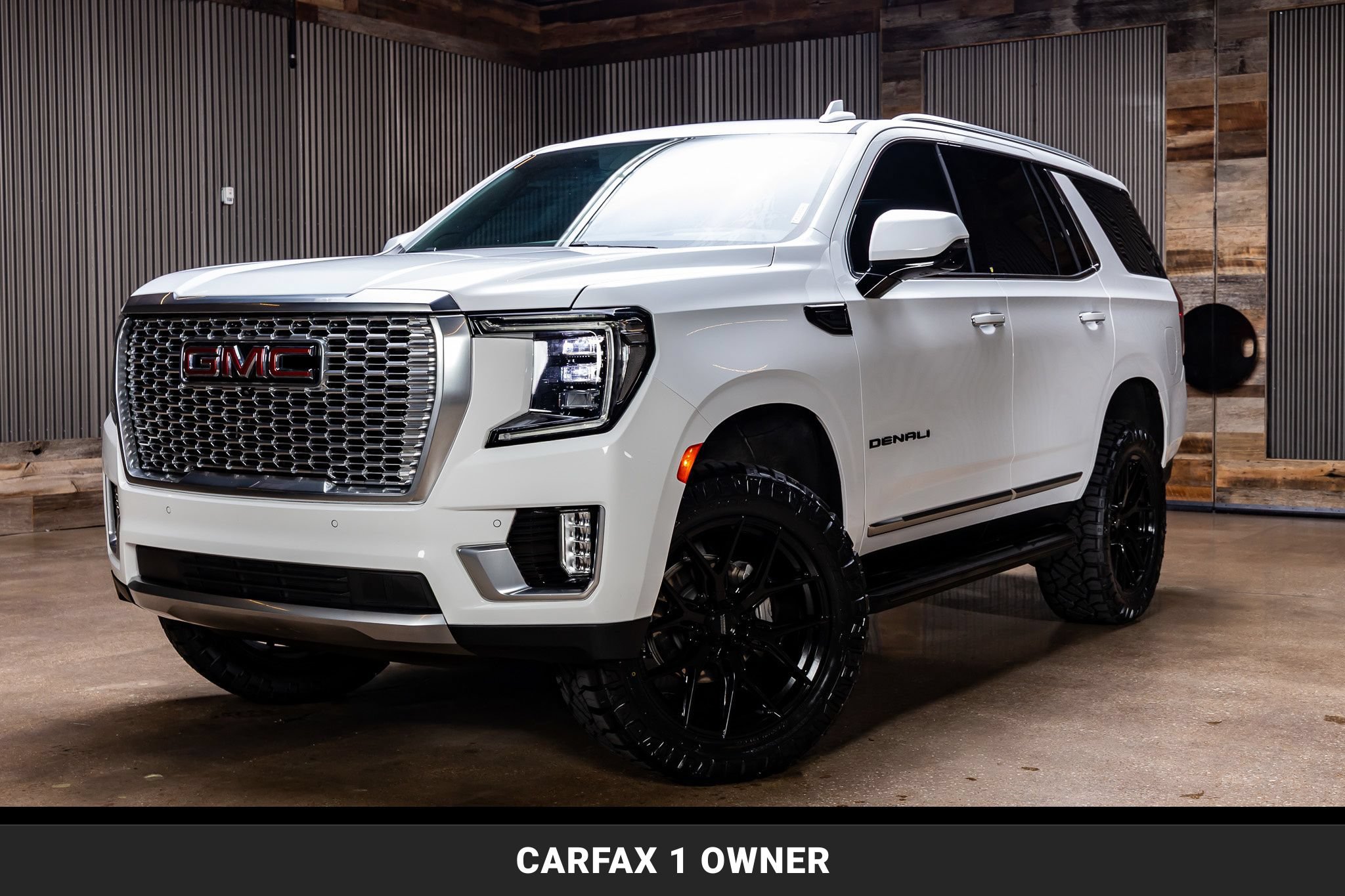 Used 2024 GMC Yukon Denali AWD/4WD image 5
