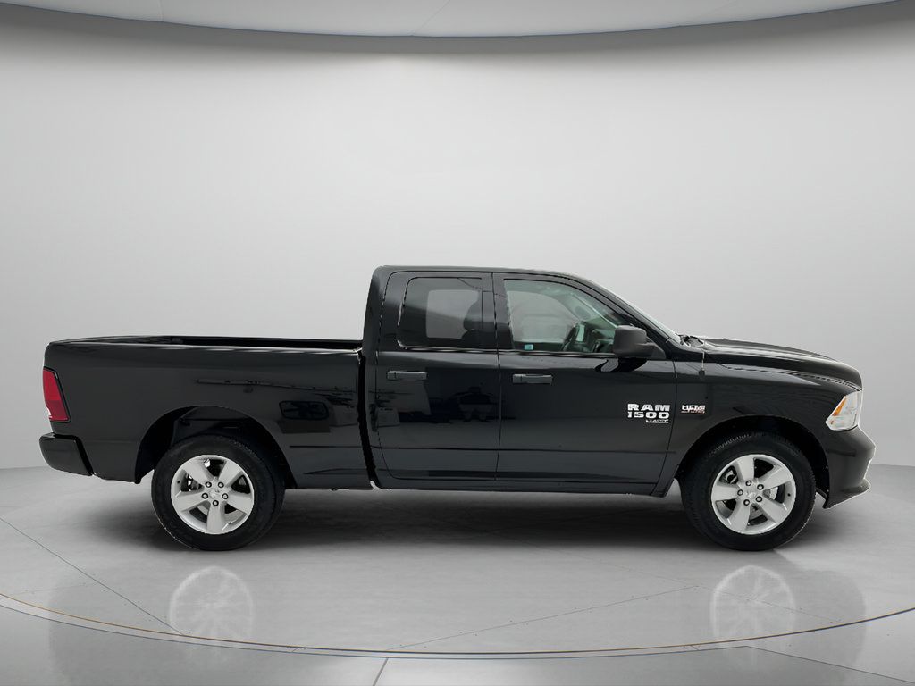 Used 2021 RAM 1500 Express AWD/4WD image 4