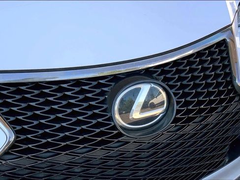 Used 2015 Lexus RC 350 w/ F Sport w/Summer Tires RWD image 32