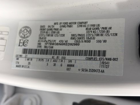 Certified 2024 Ford F350 XLT image 9