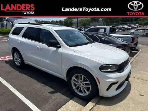 Used 2023 Dodge Durango GT RWD image 1