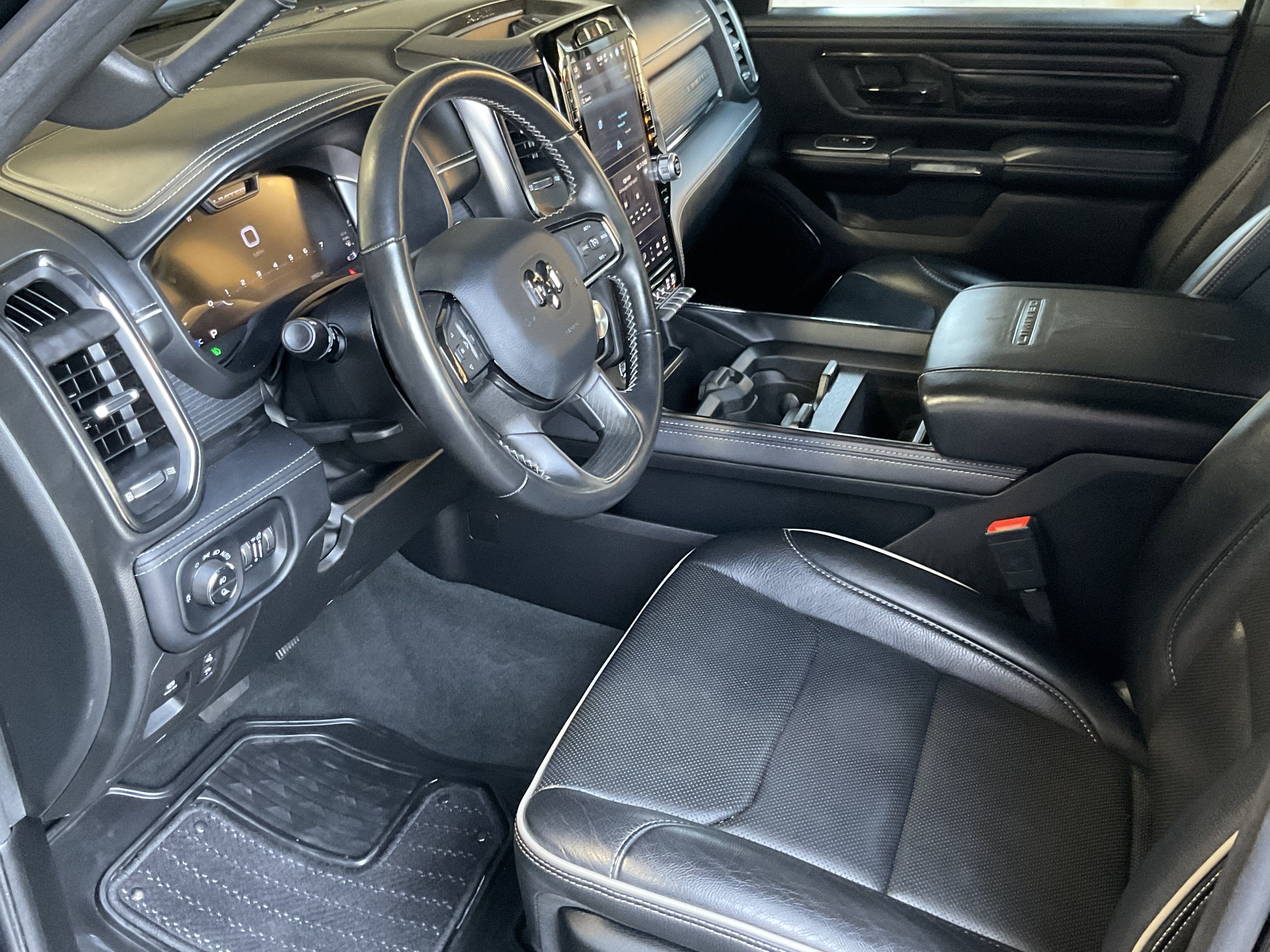 Used 2023 RAM 1500 Limited w/ Body-Colour Bumper Group AWD/4WD image 21