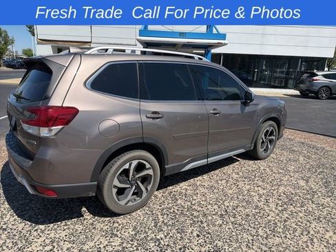 Used 2022 Subaru Forester Touring w/ Popular Package #2 AWD/4WD image 5