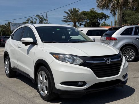 Used 2016 Honda HR-V EX-L image 2