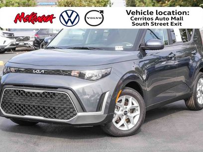 Used 2023 Kia Soul LX w/ Option Group 015