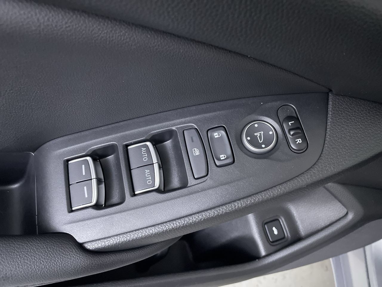 Used 2022 Honda Accord Sport Special Edition image 12