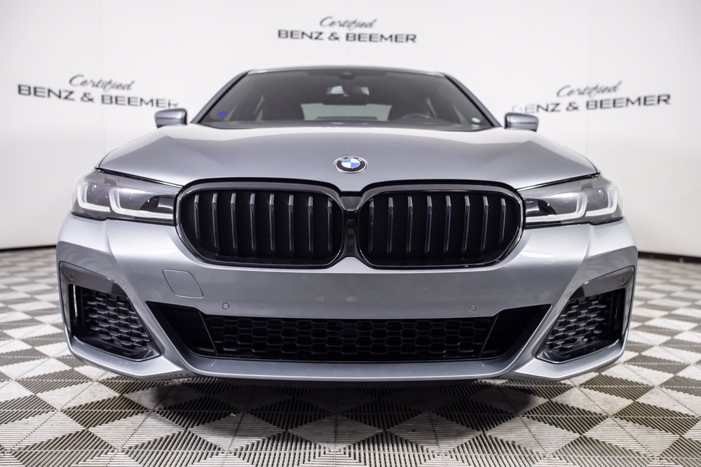 Used 2023 BMW 530i w/ M Sport Package RWD image 5