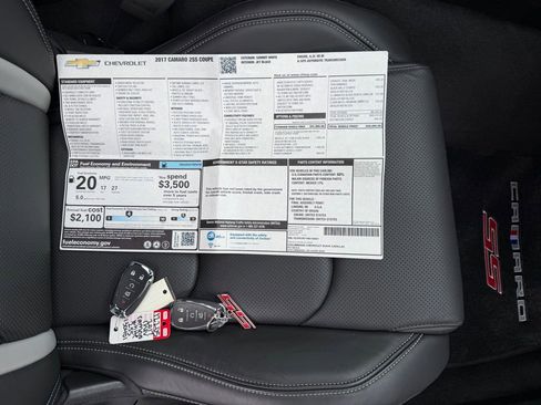 Used 2017 Chevrolet Camaro SS RWD image 33
