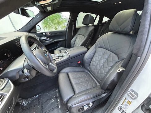Used 2026 BMW X6 M60i AWD/4WD image 36