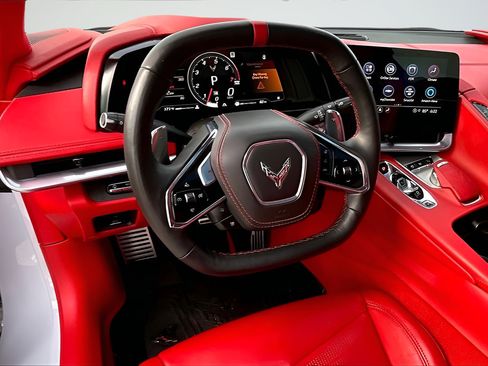 Used 2023 Chevrolet Corvette Stingray Premium Cpe w/ Z51 Performance Package RWD image 7