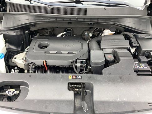 Used 2020 Kia Sorento LX image 21