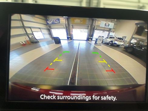 Used 2023 Nissan Rogue SV image 7