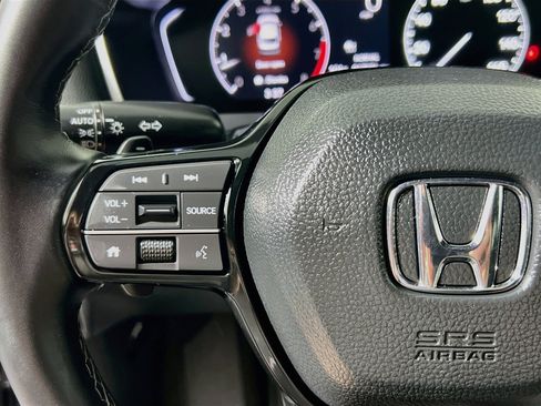 Used 2025 Honda Civic Sport image 18