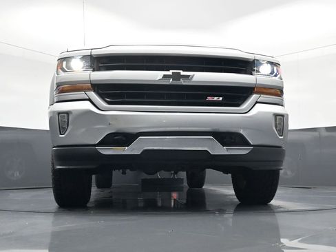 Used 2018 Chevrolet Silverado 1500 LT w/ All Star Edition AWD/4WD image 20
