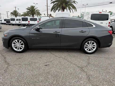 Used 2018 Chevrolet Malibu LT FWD image 10