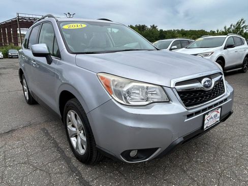 Used 2014 Subaru Forester 2.5i Limited AWD/4WD image 3