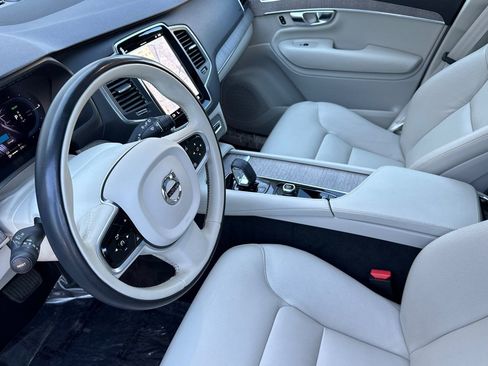 Used 2023 Volvo XC90 T8 Core image 13