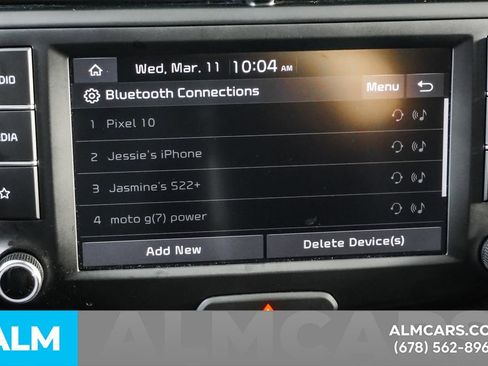 Used 2025 Kia Soul LX image 32