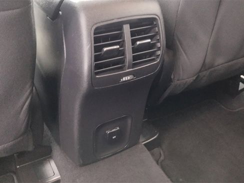 Certified 2020 Ford Escape SE image 23