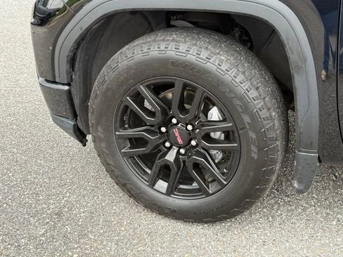 Used 2023 GMC Sierra 1500 Elevation AWD/4WD image 8