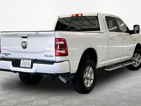 Used 2024 RAM 2500 Laramie AWD/4WD image 2