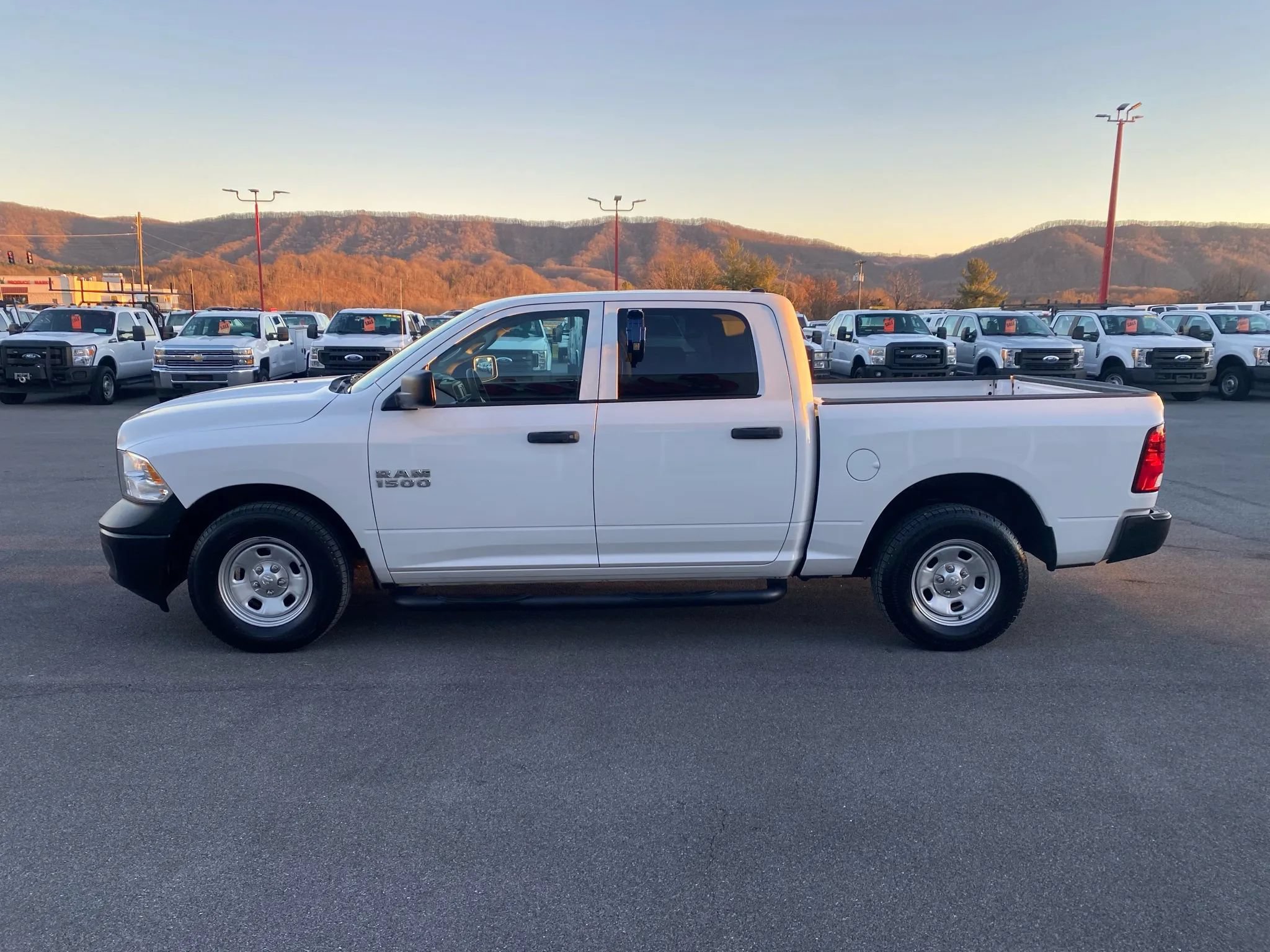 Used 2016 RAM 1500 Tradesman w/ Popular Equipment Group RWD image 5
