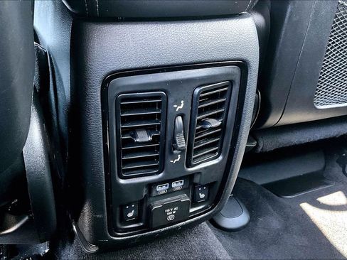 Used 2022 Dodge Durango GT AWD/4WD image 32