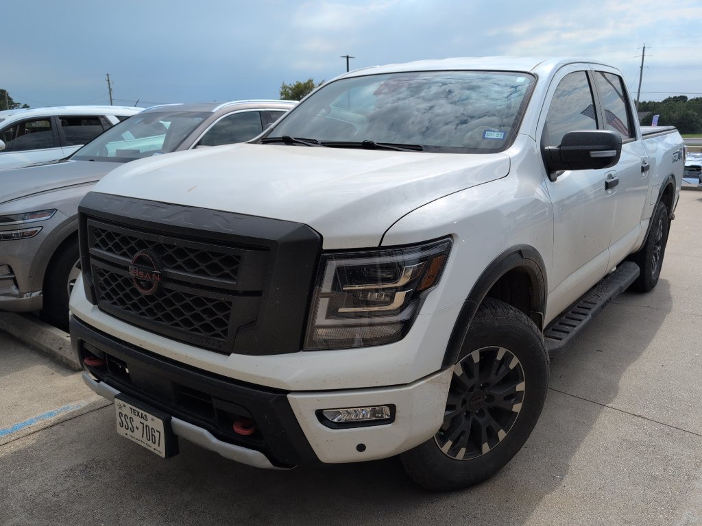 Used 2023 Nissan Titan PRO-4X w/ Pro-4x Convenience Package AWD/4WD image 1