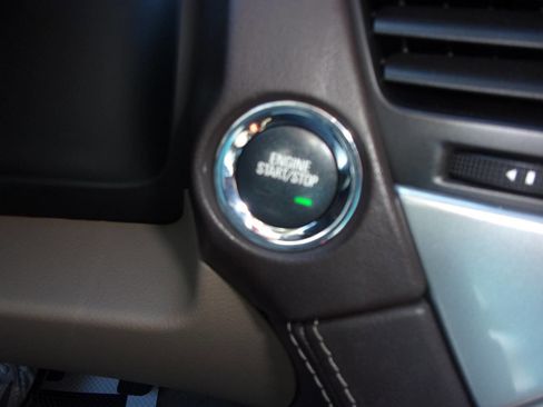 Used 2018 Chevrolet Tahoe LT w/ Luxury Package image 19