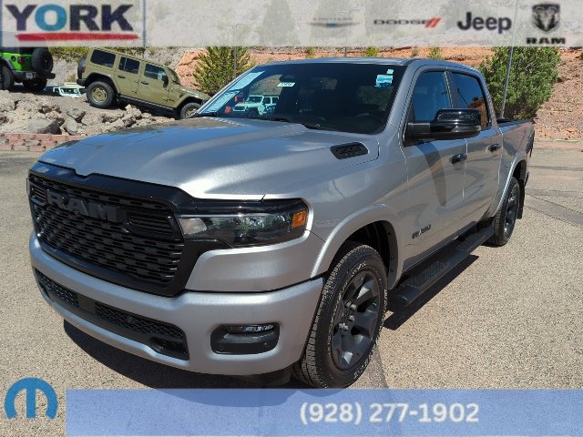 Used 2025 RAM 1500 Big Horn AWD/4WD image 1