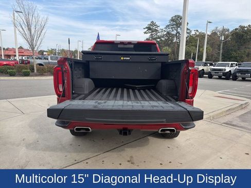Used 2022 GMC Sierra 1500 AT4 w/ AT4 Premium Package image 9