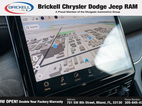 New 2025 Jeep Grand Cherokee Limited w/ Black Appearance Package image 34