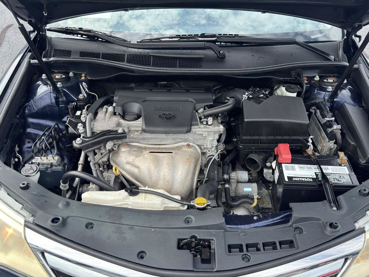 Used 2014 Toyota Camry LE FWD image 10