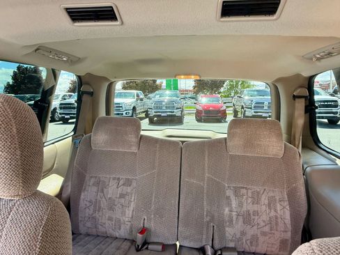 Used 2003 Pontiac Montana Extended w/ Convenience Package #1 FWD image 14