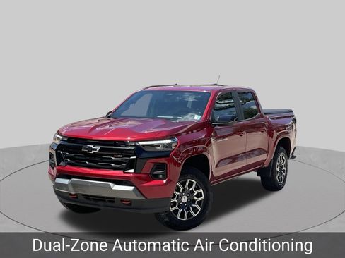 Certified 2023 Chevrolet Colorado Z71 w/ Z71 Convenience Package 2 AWD/4WD image 9