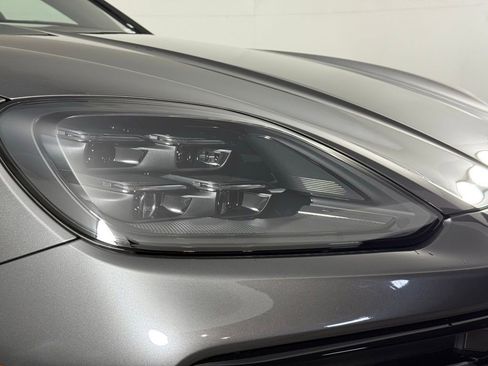 Certified 2026 Porsche Cayenne Coupe AWD/4WD image 14